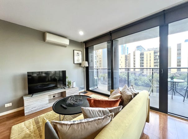 406/815 Bourke Street, Docklands, Vic 3008