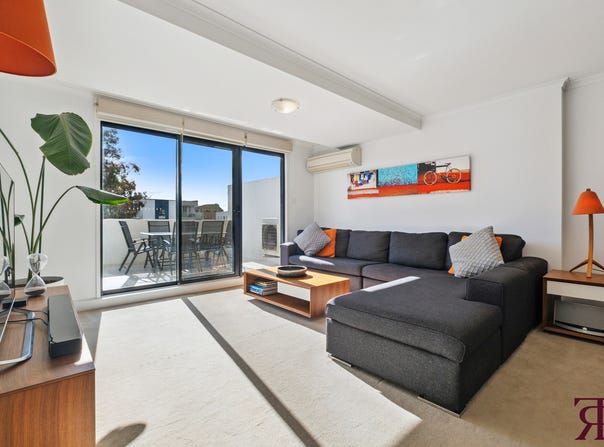 38C/21 Beissel Street, Belconnen, ACT 2617