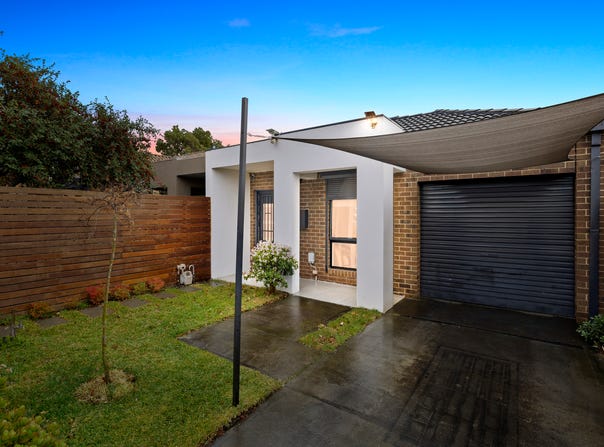 2/7 Clairmont Avenue, Bentleigh, Vic 3204