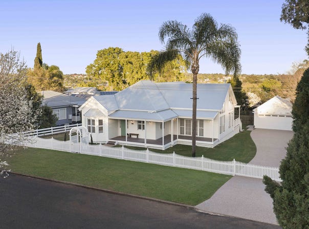 5 Francis Street, North Toowoomba, Qld 4350