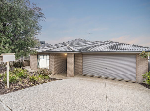 20 Swanbourne Avenue, Highton, Vic 3216