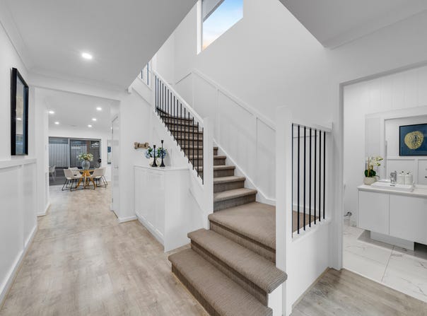13 Landscape Boulevard, Hampton Park, Vic 3976