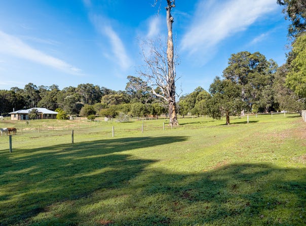 PL 261, Illawarra Avenue, Margaret River, WA 6285