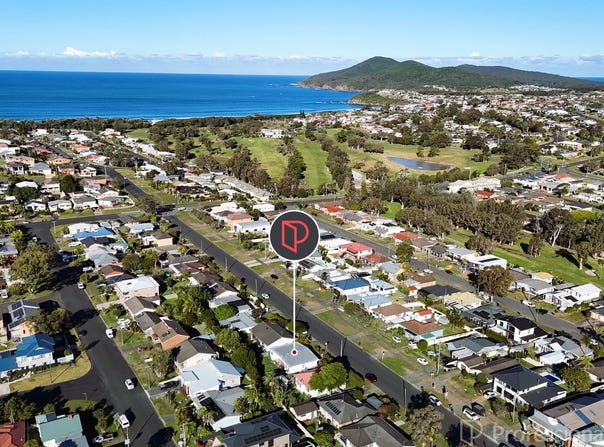 75 Lake Street, Forster, NSW 2428