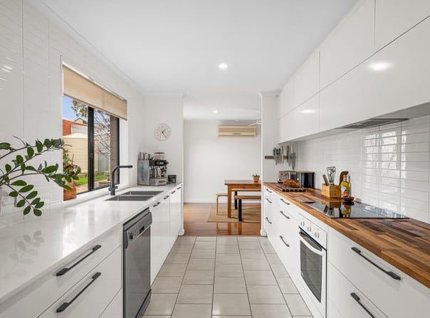 10 Monarch Court, Willunga, SA 5172