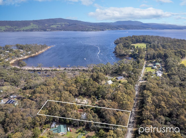 383 Randalls Bay Road, Eggs And Bacon Bay, Tas 7112 House for Sale