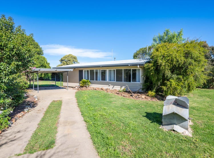 31 Gowrie Street, Shepparton, Vic 3630 House for Sale - realtor.com