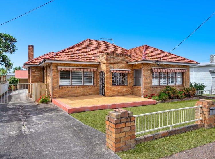 449 Pacific Highway, Belmont, NSW 2280 House for Sale