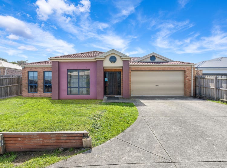 7 Gilbert Place, Berwick, Vic 3806 House for Sale