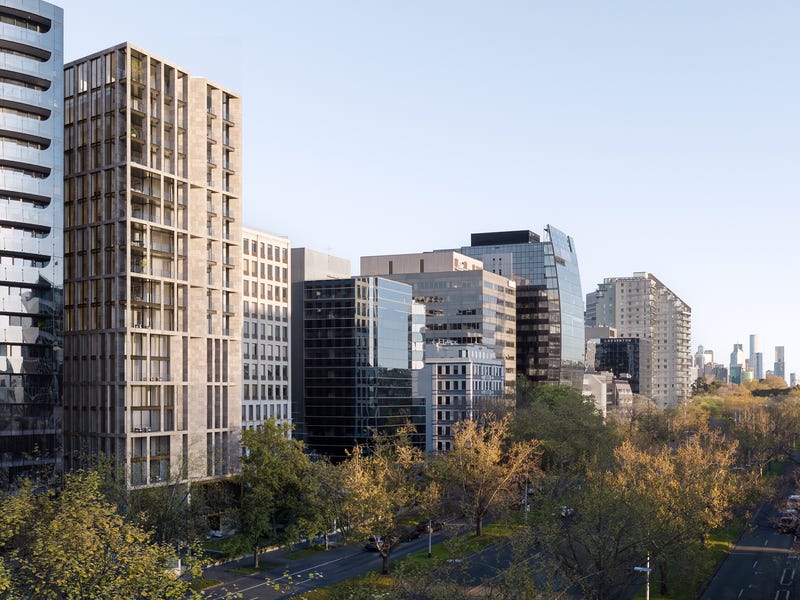 /international/au/448-st-kilda-road-melbourne-vic-600042412/