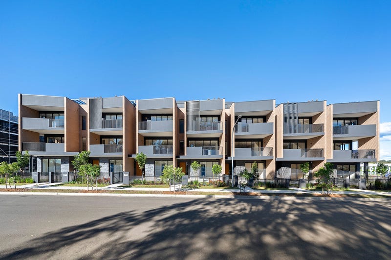/international/au/bezentin-ridge-road-edmondson-park-nsw-600047152/