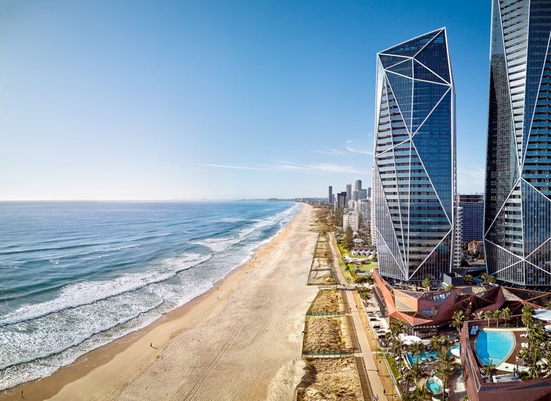 /international/au/36-old-burleigh-road-surfers-paradise-qld-600037288/