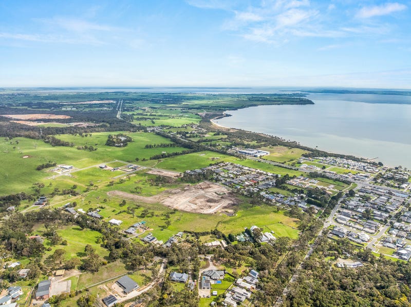 /international/au/tatiara-drive-grantville-vic-600047704/
