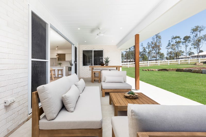 /international/au/queen-st-harrisville-qld-600044412/