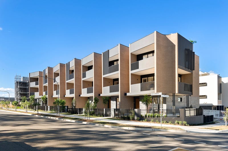 /international/au/bezentin-ridge-road-edmondson-park-nsw-600047152/
