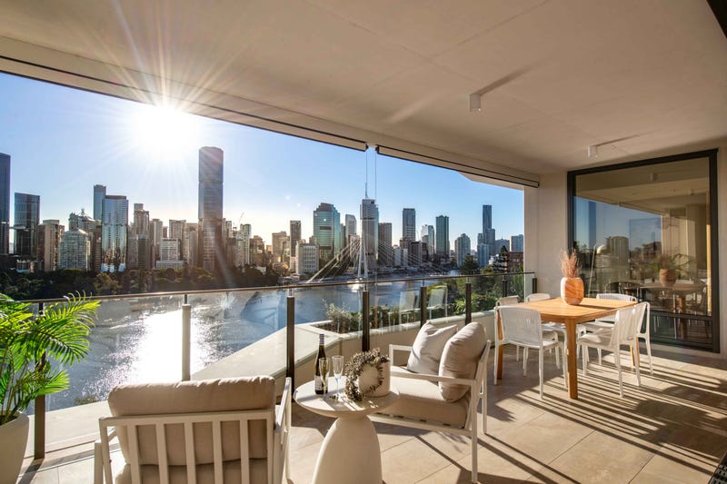 /international/au/8-river-terrace-kangaroo-point-qld-600032658/