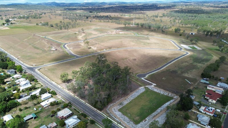 /international/au/queen-st-harrisville-qld-600044412/