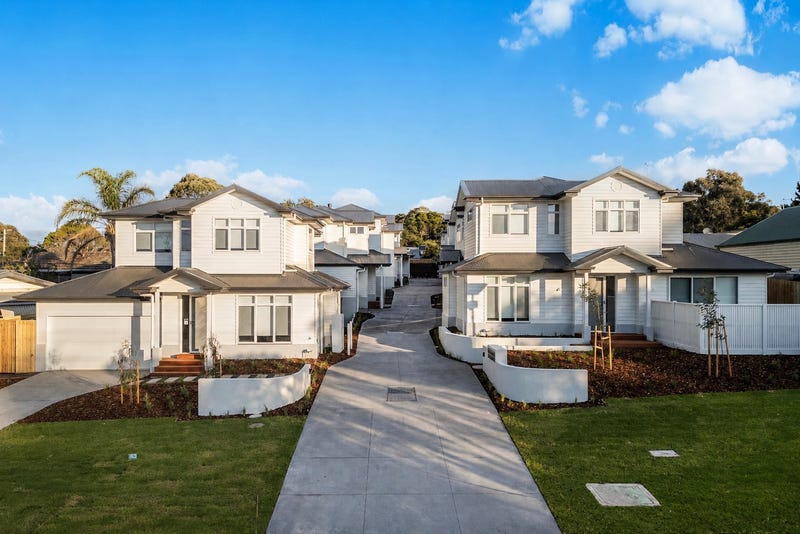 /international/au/82-edward-street-langwarrin-vic-600045980/