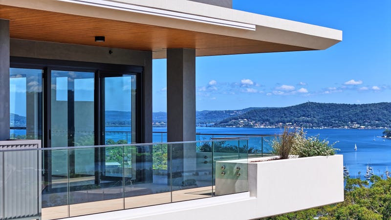/international/au/89-john-whiteway-drive-gosford-nsw-600034751/
