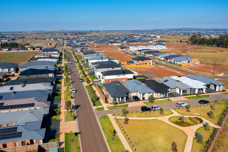 /international/au/519-beattys-road-bonnie-brook-vic-600040204/