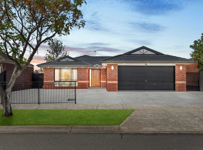 16 Avenue, Hillside, Vic 3037 House for Sale